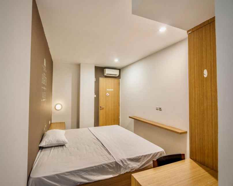 maxley suites student domitory bsd